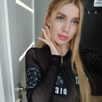 snowhitelisa (SnoWhite❄️🤍Lisa) free OnlyFans Leaked Pictures & Videos 

 picture 1