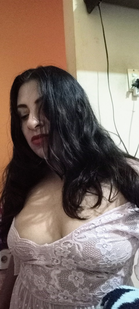 View solimarti OnlyFans content for free 

 picture 2