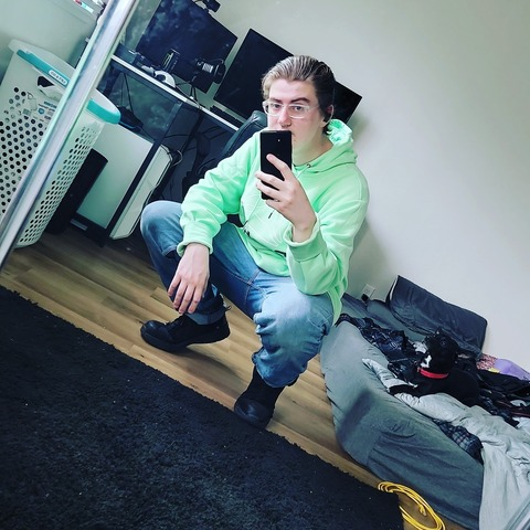 Onlyfans leak somniie 

 picture 2