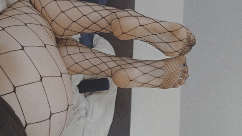 Download sophiastoner47vip OnlyFans videos and photos free 

 picture 2