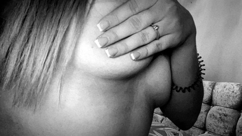 Download sophiew64 OnlyFans content for free 

 picture 2