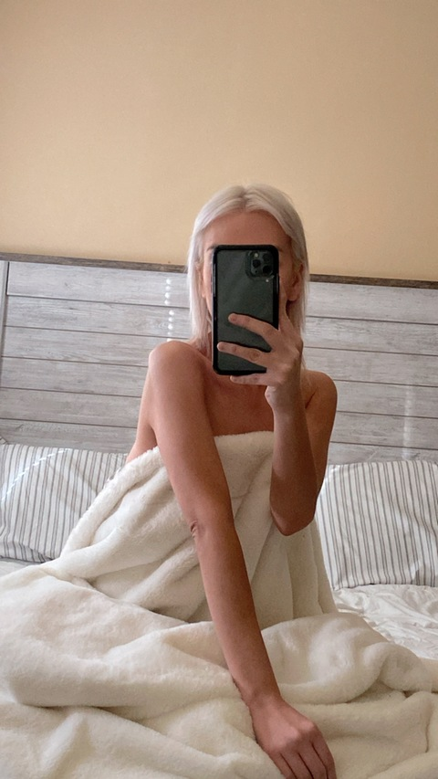 sophsophan (Sophsophan) free OnlyFans Leaks 

 picture 2