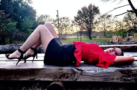 View southern_belle_2021 OnlyFans content for free 

 picture 2