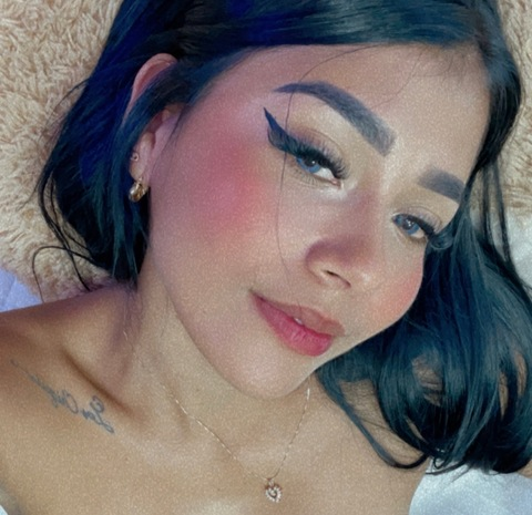 View soyladani01 OnlyFans content for free 

 picture 2