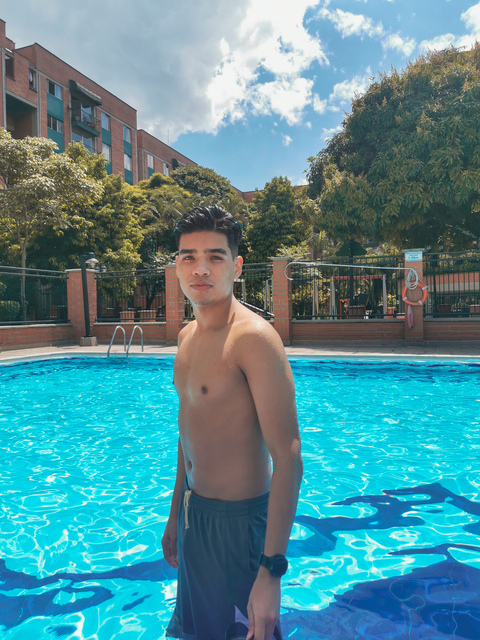 View soypablitomedin (Pablo Medina) OnlyFans 16 Photos and 23 Videos for free 

 picture 2