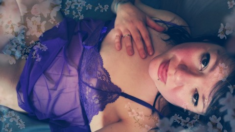 View spacekittymeowmeow1 OnlyFans videos and photos for free 

 picture 2