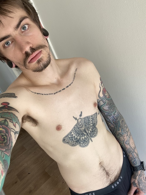 sparticus796 (Sparticus) OnlyFans Leaked Pictures and Videos 

 picture 2