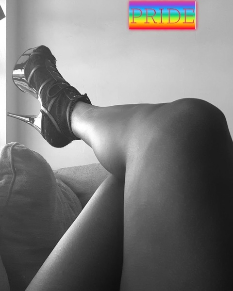 spazztheninja OnlyFans Leak 

 picture 2