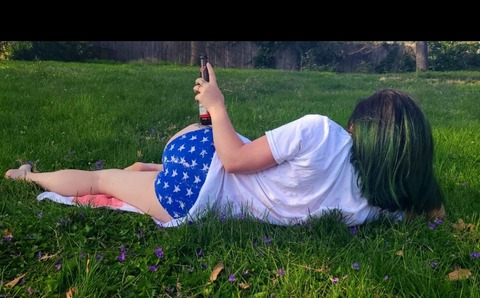 View spicystonerchic (Spicystonerchic_Free) OnlyFans 144 Photos and 34 Videos gallery 

 picture 2