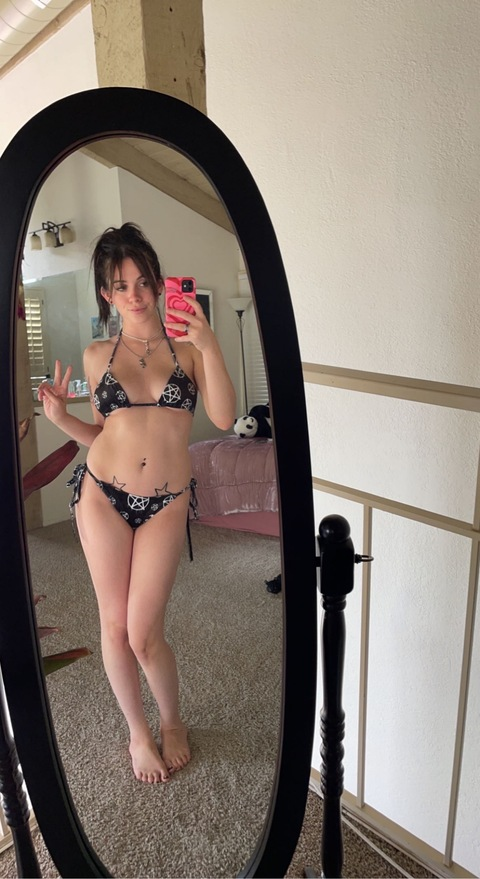 spiderbbb OnlyFans Leak (28 Photos and 0 Videos) 

 picture 2