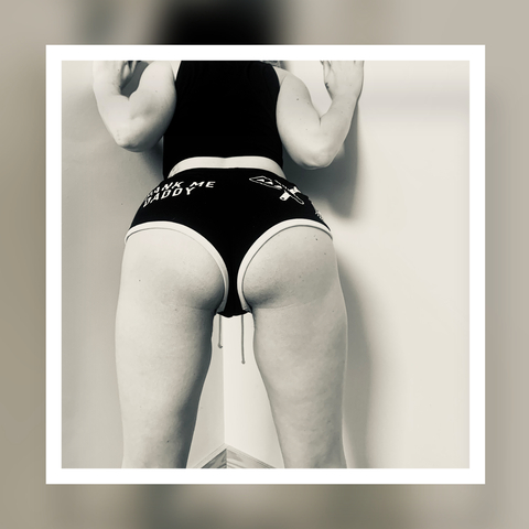 View Spiritual Sex + Relationships Coach (spiritualsexcoach) OnlyFans 822 Photos and 63 Videos gallery 

 picture 2