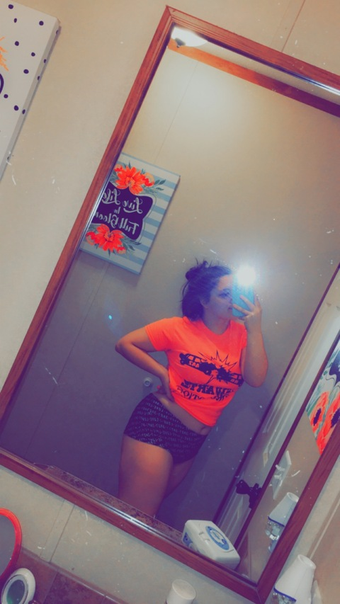 spreadinglove_420 OnlyFans Leaked 

 picture 2