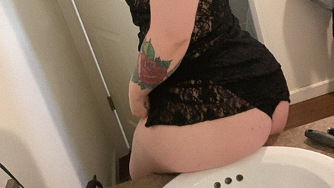 Download srslyheidi OnlyFans content for free 

 picture 2