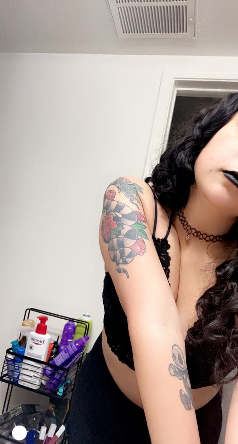 ssanchez000 OnlyFans Leaks 

 picture 2