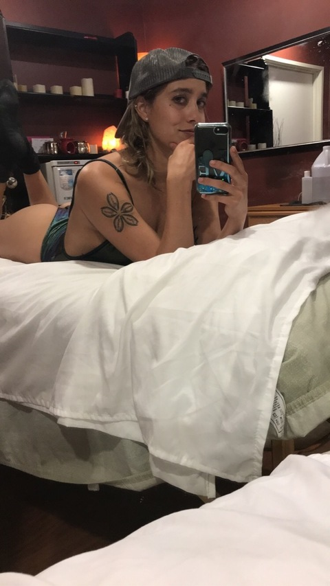 View ssdsmokeherb OnlyFans content for free 

 picture 2