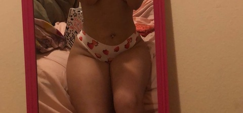 st0nerbaddie (👸🏻✨) OnlyFans Leaks 

 picture 2