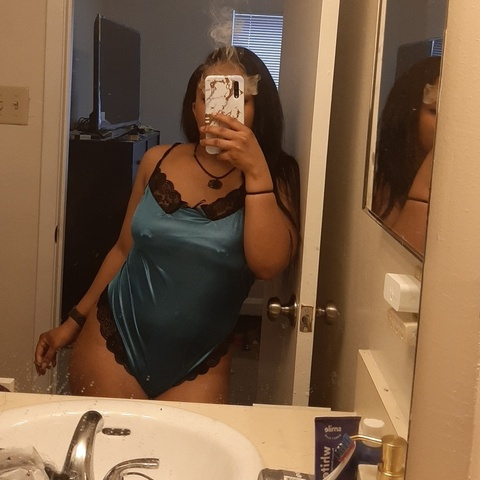 starcreamerr OnlyFans Leaked (1 Photos and 1 Videos) 

 picture 2