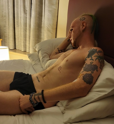 View Star Daddy 666 (stardaddy666) OnlyFans 226 Photos and 26 Videos for free 

 picture 2