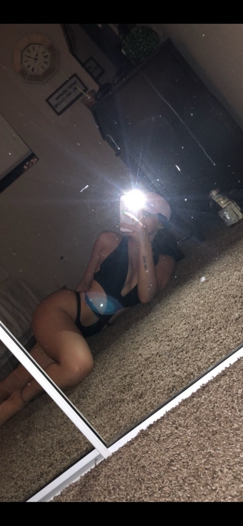 stayawhile1112 OnlyFans Leaked (20 Photos and 1 Videos) 

 picture 2