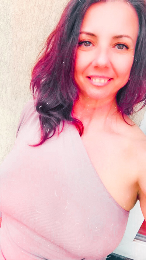 Download stellabianchi OnlyFans content for free 

 picture 2