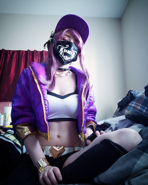 stellaskyezcos (Stellaskyez) OnlyFans Leaks 

 picture 2