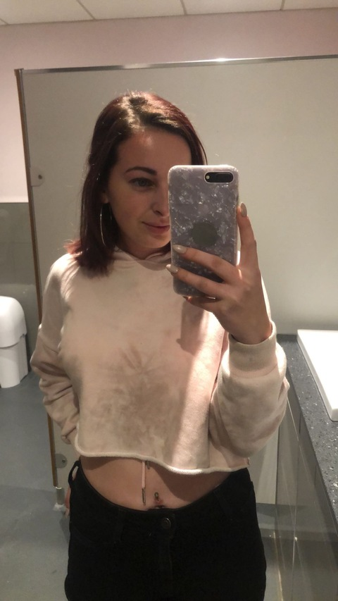 View stephy_jade (Stephanie) OnlyFans 28 Photos and 0 Videos for free 

 picture 2