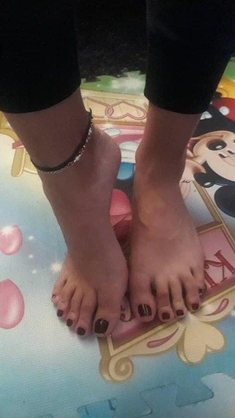 @stephyfeets leak Onlyfans gallery for free 

 picture 2