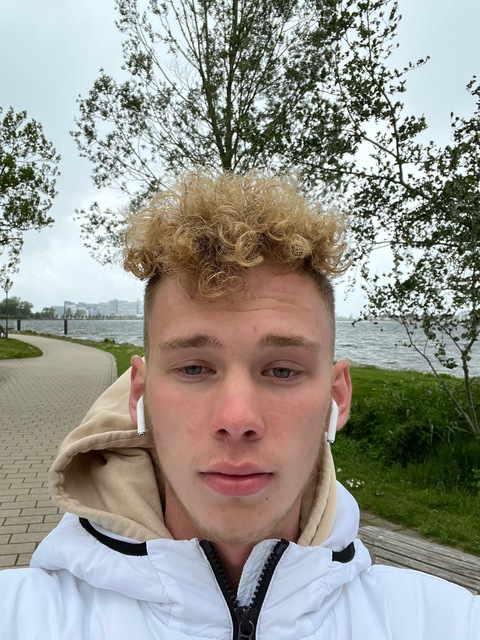 steveanton (Steve) free OnlyFans content 

 picture 2
