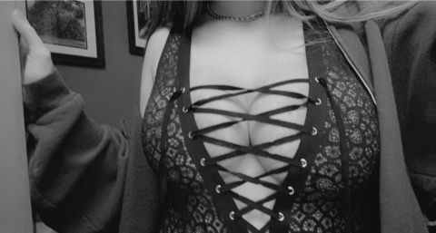 stewiethemilfff (stewie) free OnlyFans Leaked Pictures and Videos 

 picture 2