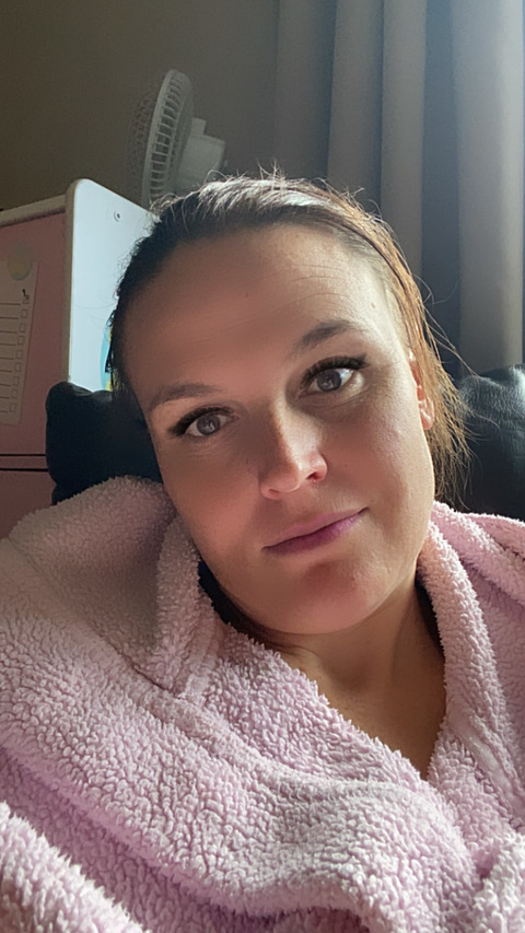 View stickymess17 OnlyFans videos and photos for free 

 picture 2