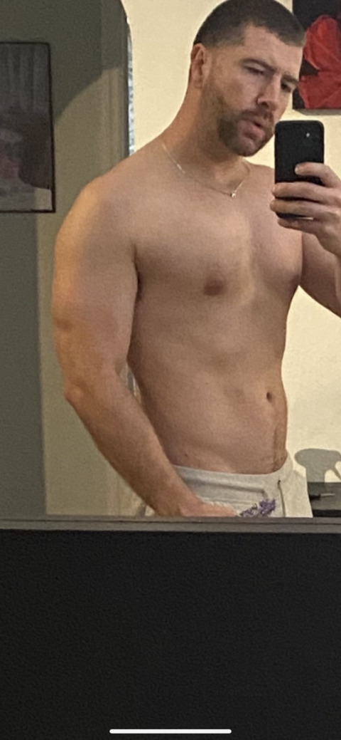 View SJ (stockjock) OnlyFans 14 Photos and 3 Videos for free 

 picture 2