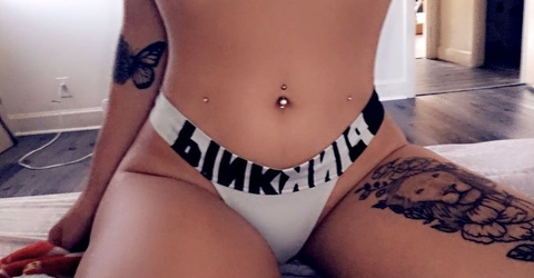 Download stonedsammi OnlyFans videos and photos free 

 picture 2