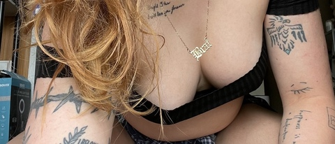 View strawbxrrybrat OnlyFans content for free 

 picture 2
