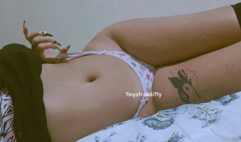 strawkittyuwu OnlyFans Leaks (31 Photos and 4 Videos) 

 picture 2