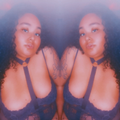 Onlyfans free content strokemypearl 

 picture 2