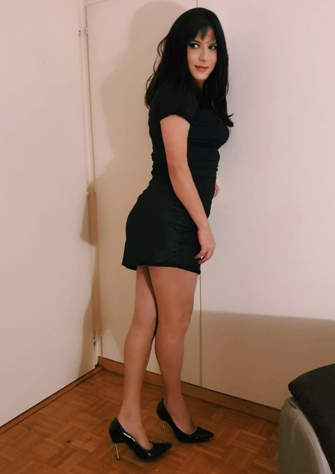 Download sttelats OnlyFans content free 

 picture 2