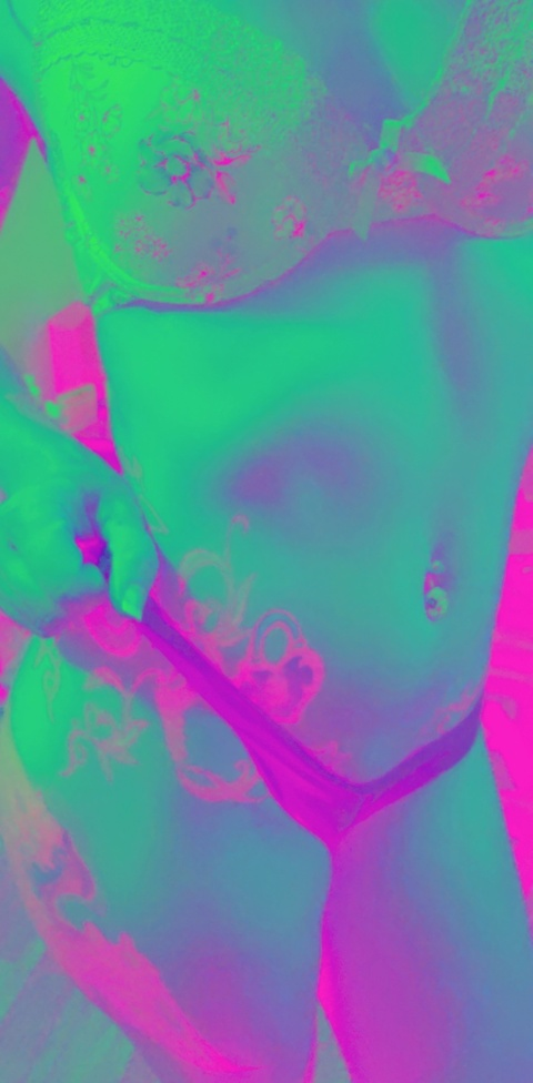 subiebitch OnlyFans Leaks 

 picture 2