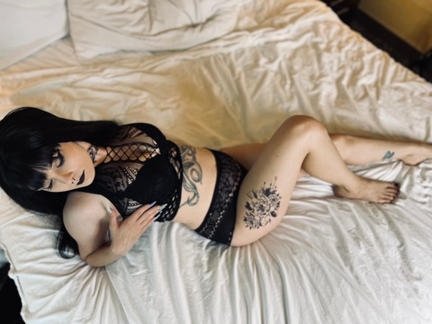 succubusbabyfree (Ember) OnlyFans Leaked Pictures and Videos 

 picture 2