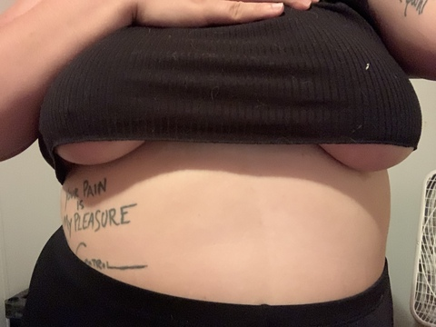 View Sunni (sunni-bee) OnlyFans 73 Photos and 4 Videos gallery 

 picture 2