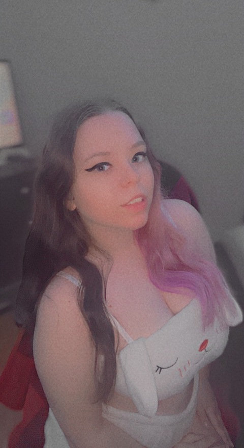 View Sunny (sunnyy_bun) OnlyFans 9 Photos and 0 Videos leaks 

 picture 2