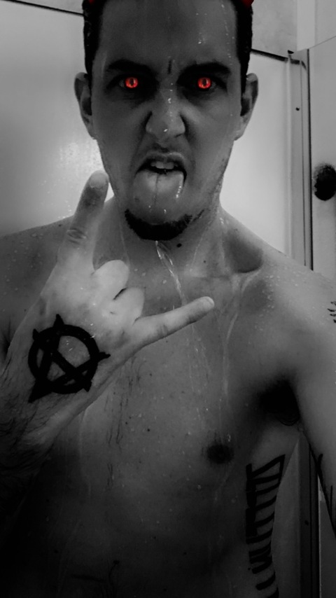 Get Free access to @supersneakyninja (TheDude) Leaks OnlyFans 

 picture 2