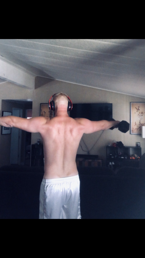 surferboy_6940 (Surferboy) OnlyFans content 

 picture 2