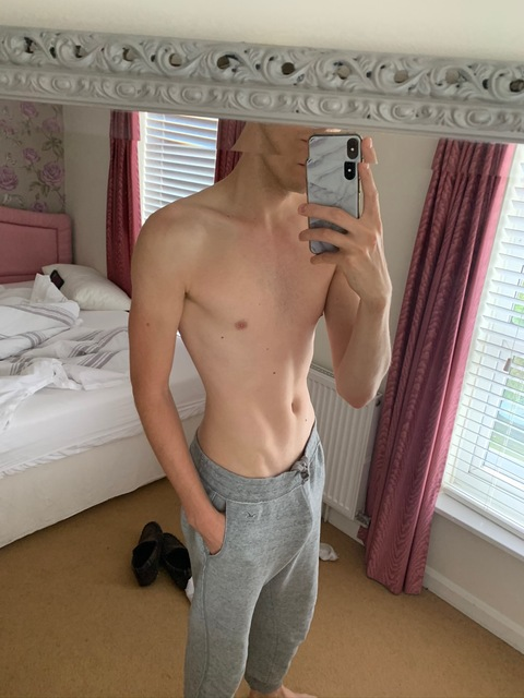 surreycharles (Charles) free OnlyFans Leaked Videos and Pictures 

 picture 2