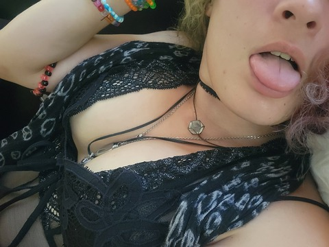 View suziesuites (SuzieSuites) OnlyFans 339 Photos and 26 Videos leaked 

 picture 2