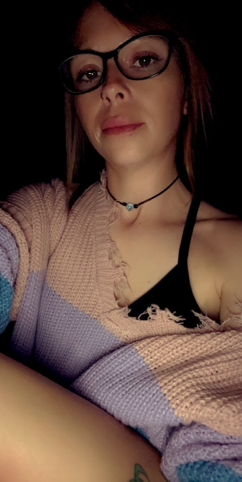 suzyq83 (Suzyq) OnlyFans Leaked Pictures and Videos 

 picture 2