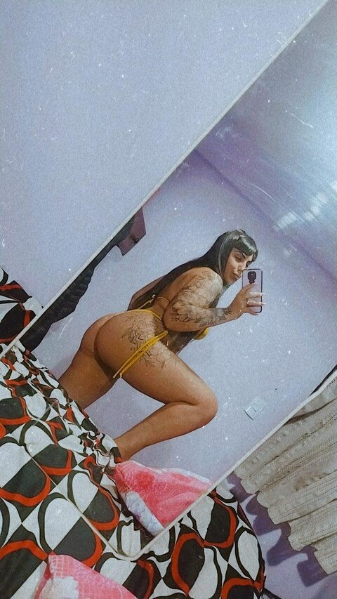 View sweeetqueen21 (Camila Lopez) OnlyFans 1 Photos and 0 Videos for free 

 picture 2