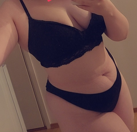 Get Free access to sweet.julia (Julia) Leaked OnlyFans 

 picture 2