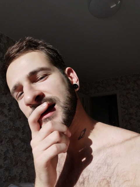 sweet.weety (Mr.Weety) OnlyFans content 

 picture 2