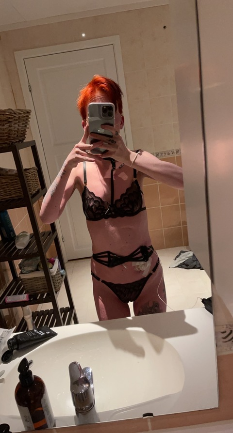 Onlyfans free content sweetbabygirlxxx2.0 

 picture 2