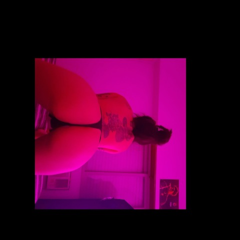 sweetcandy18 OnlyFans Leak (3 Photos and 0 Videos) 

 picture 2